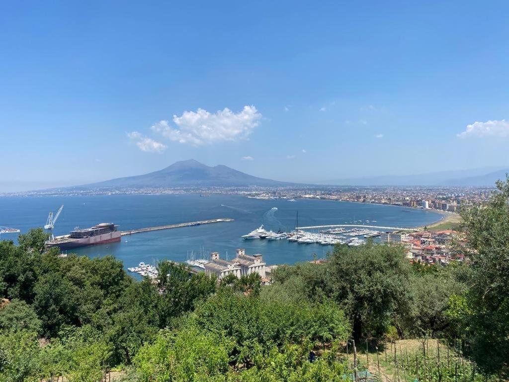Apartamento "Le Vue" Castellammare di Stabia Exterior foto